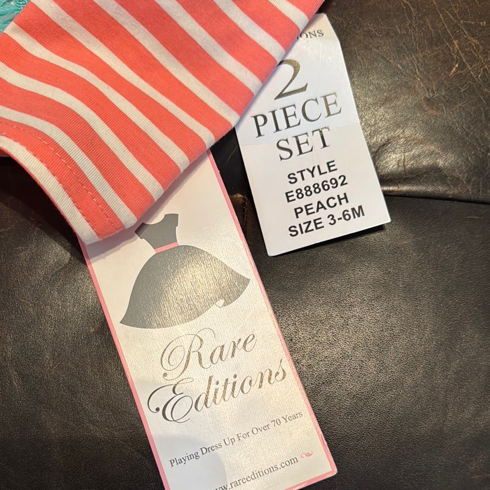 Pink Elephant Ruffle Outfit - Picture 3 of 3